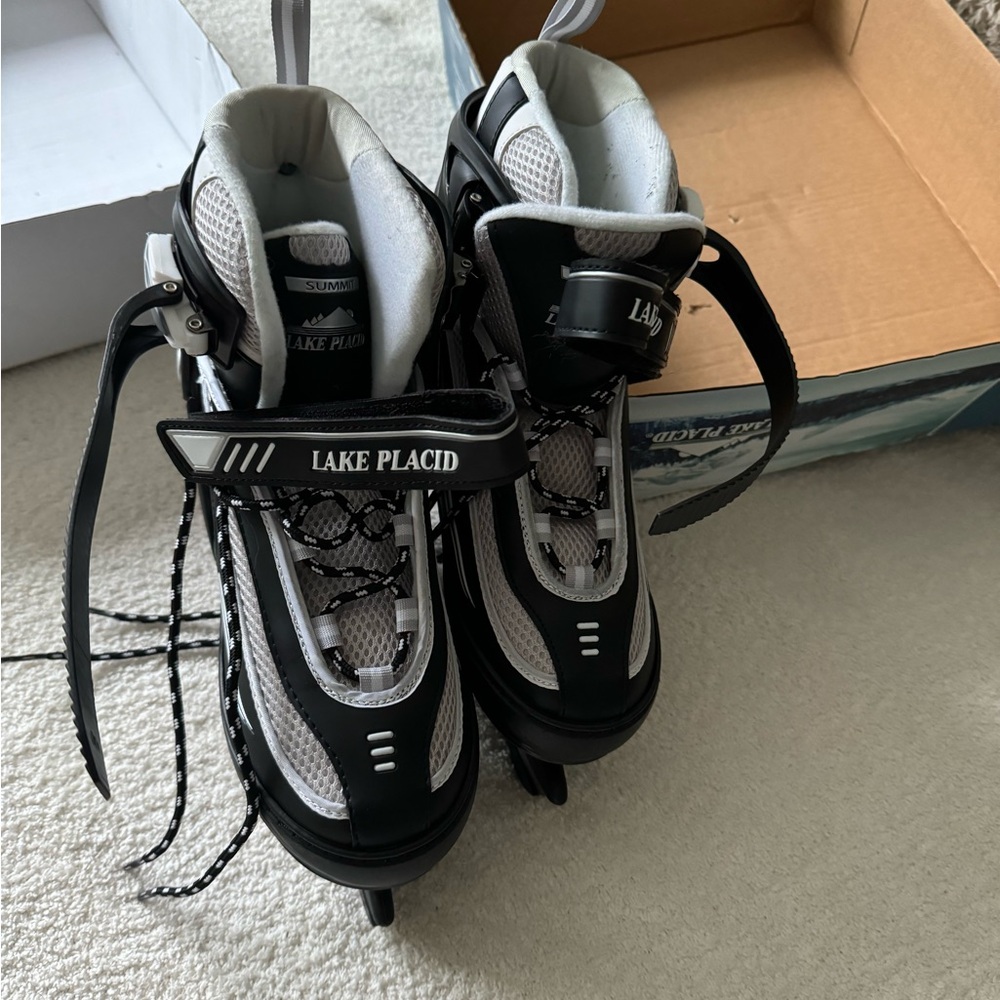 Big kids adjustable ice skates